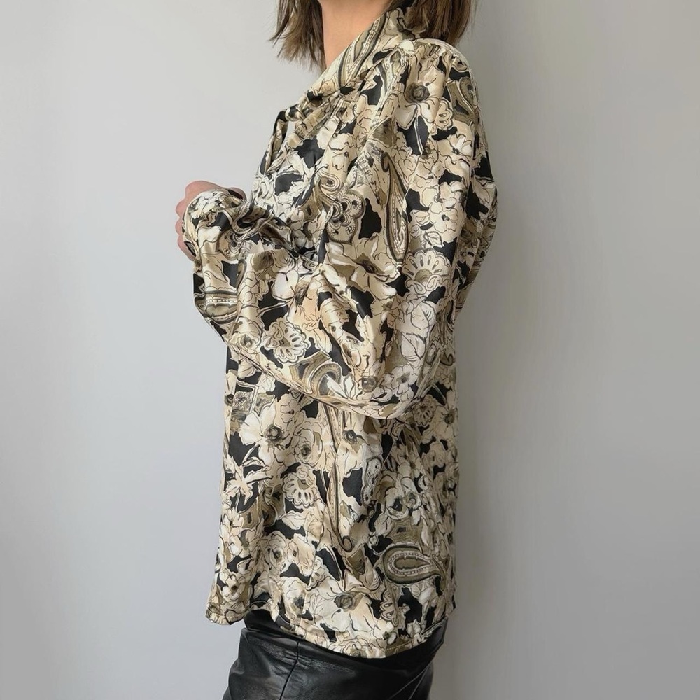 Vintage Green Floral Print Blouse - Picture 3 of 4